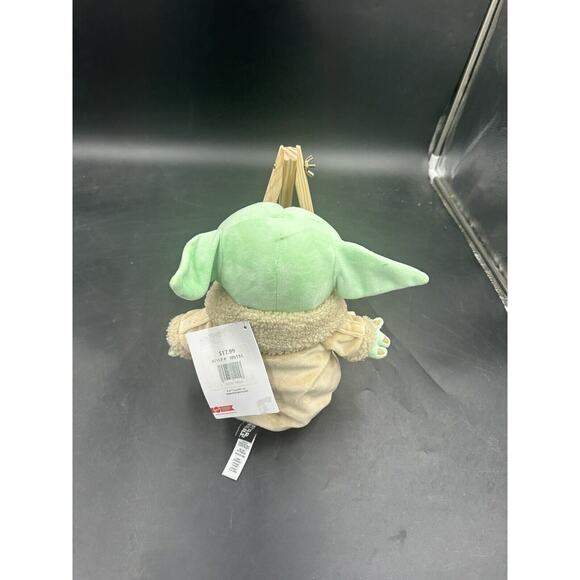 MATTEL DISNEY STAR WARS MANDALORIAN BESKAR ARMOR GROGU BABY YODA 8”PLUSH TOY NWT - Picture 2 of 3